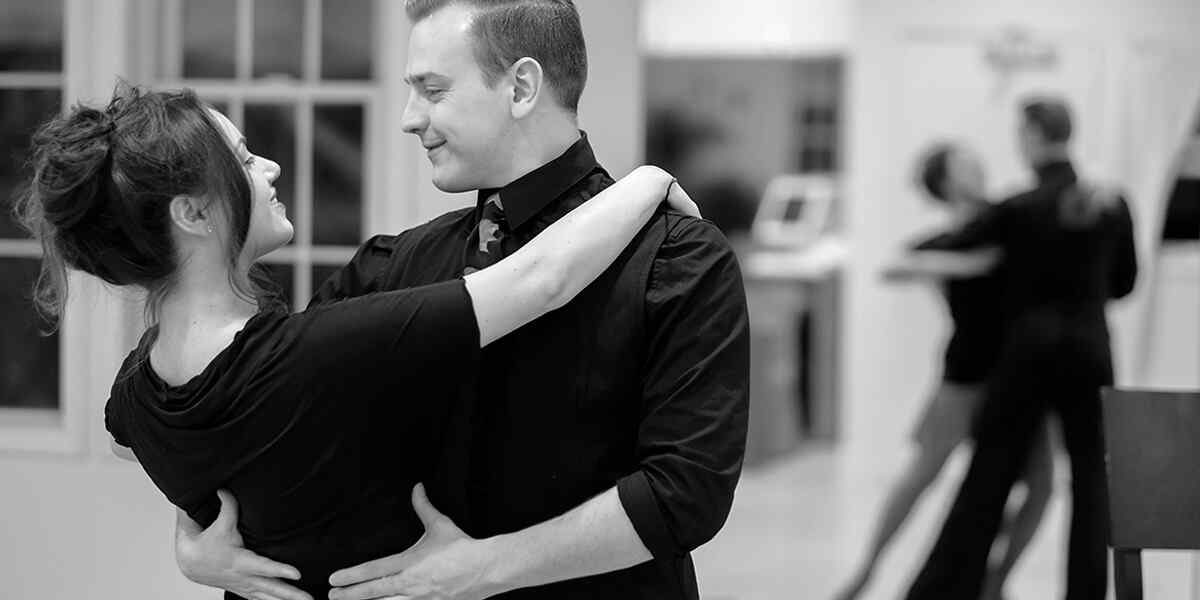 https://harmony.digitallo.net/wp-content/uploads/2019/04/inner_dance_04.jpg
